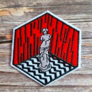 Twin Peaks Venus de Milo Statue David Lynch Fine Art Embroidered Iron on Patch